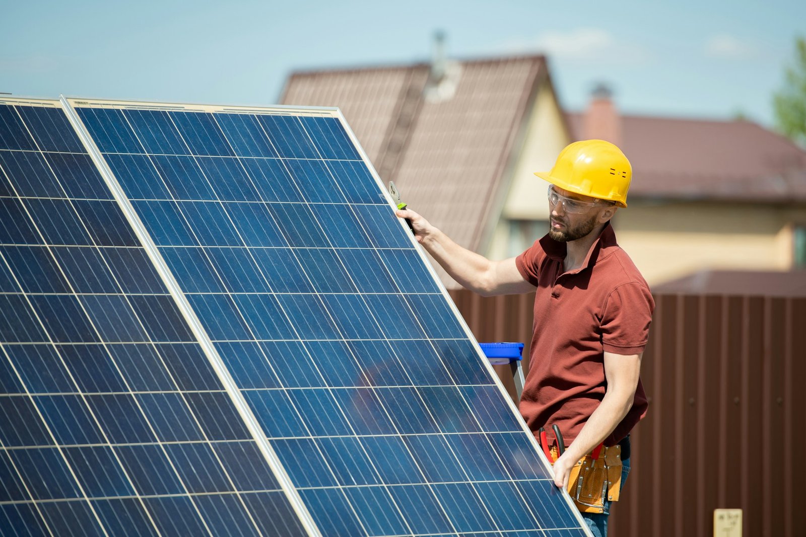 Solar Energy System Maintenance: Tips for Maximising Performance and Lifespan