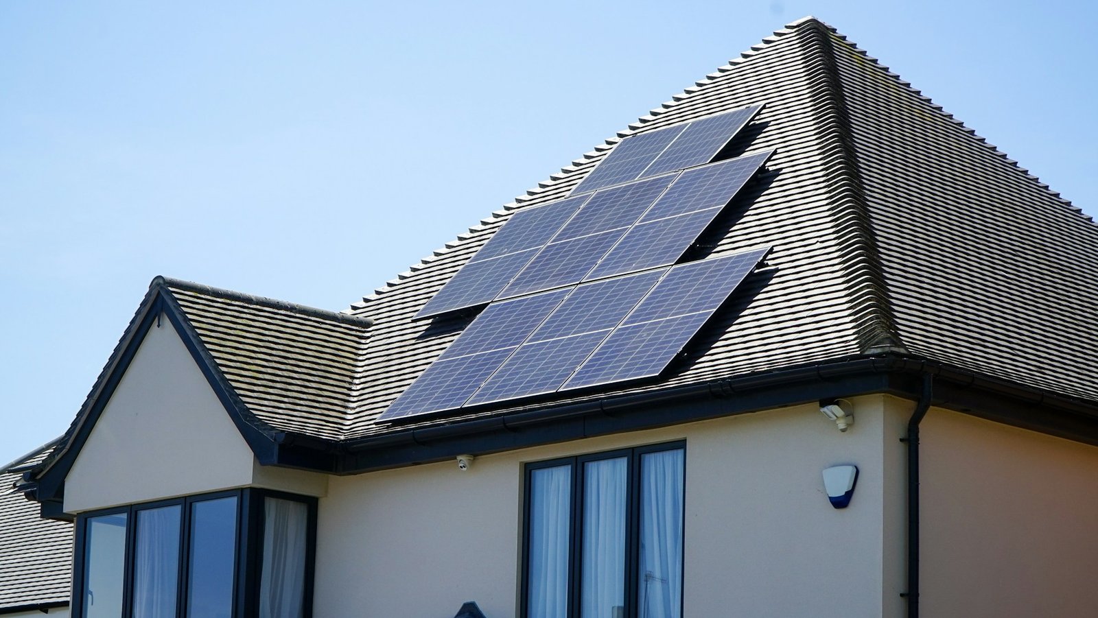 Solar Solutions for Renters: Strategies for Embracing Renewable Energy in a Rental Property